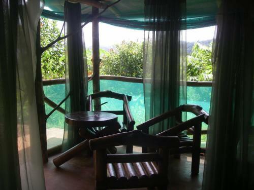 Isla Violin Eco-lodge