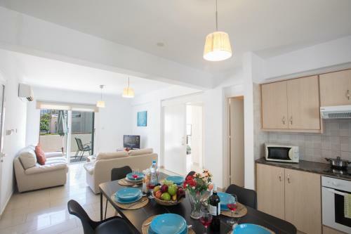 Blue River Apartment