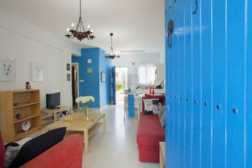 Blue Family Apartment