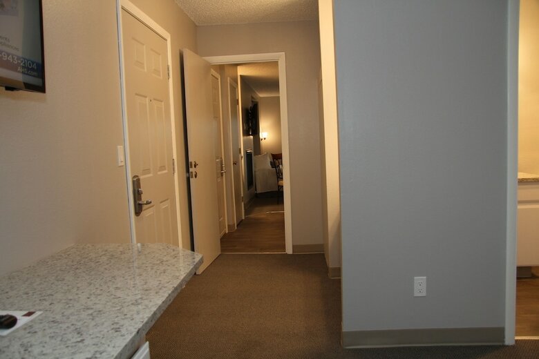 Hotel Bend Riverside Inn & Suites