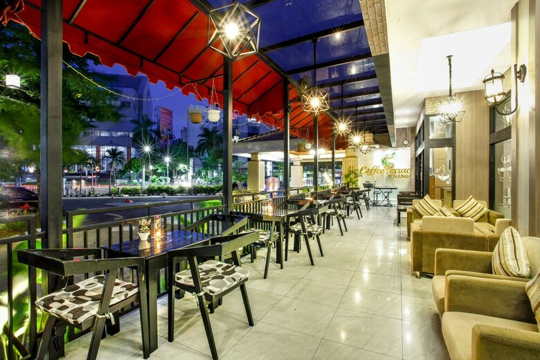 Hotel Grand Inna Tunjungan