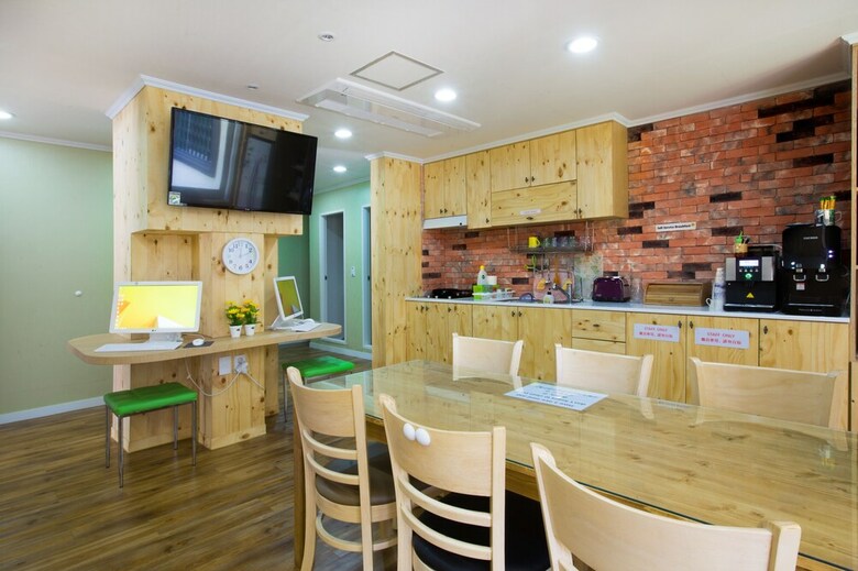 Hotel 24 Guesthouse Namsan Garden