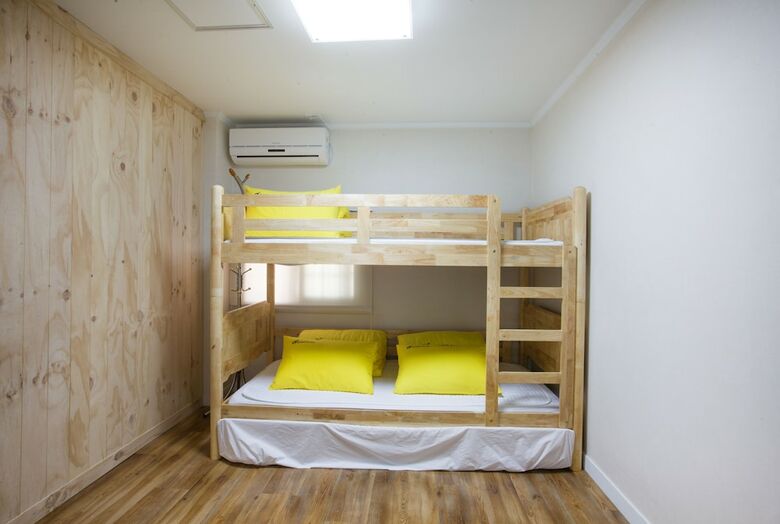 Hotel 24 Guesthouse Namsan Garden