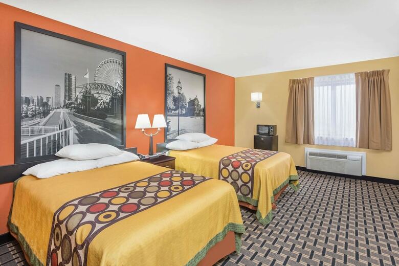 Hotel Super 8 By Wyndham Anna