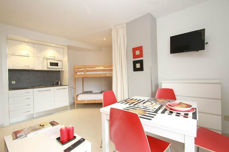 Apartamentos Inside Plaza Sierra Nevada