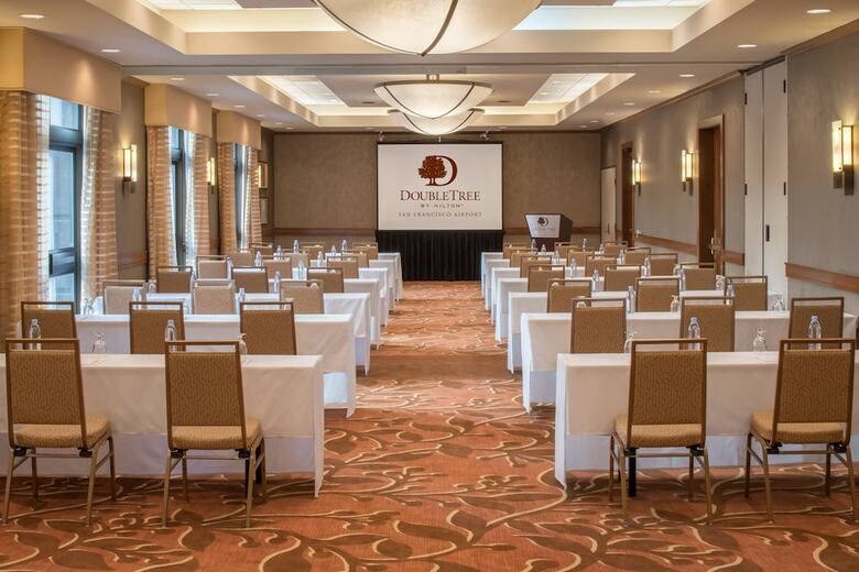 Hotel Doubletree By Hilton San Francisco Airport