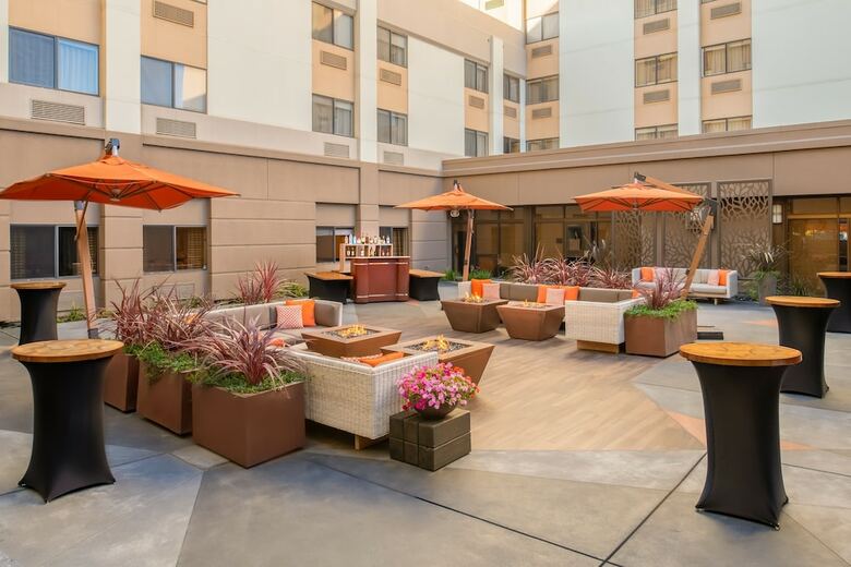 Hotel Doubletree By Hilton San Francisco Airport