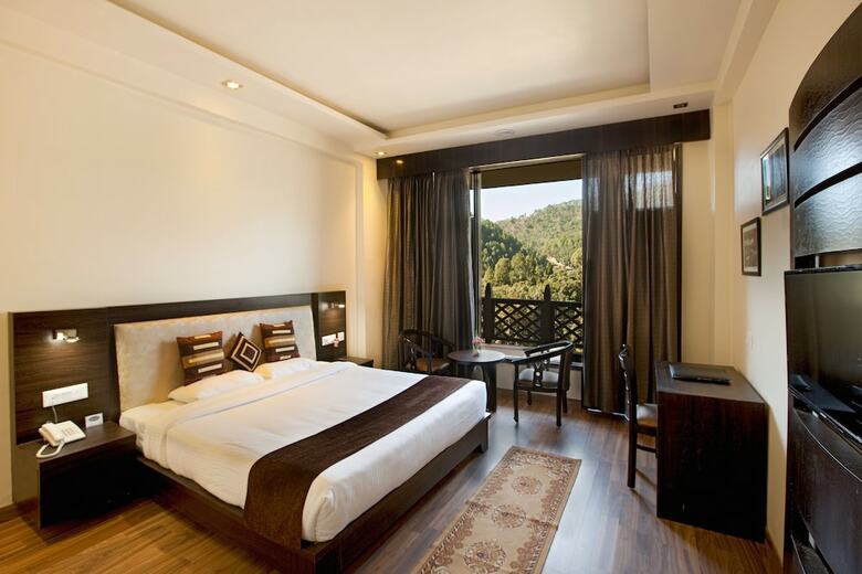 Hotel Sea Hawk Resort