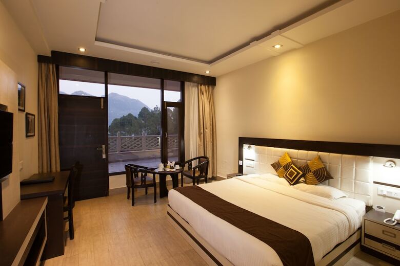 Hotel Sea Hawk Resort