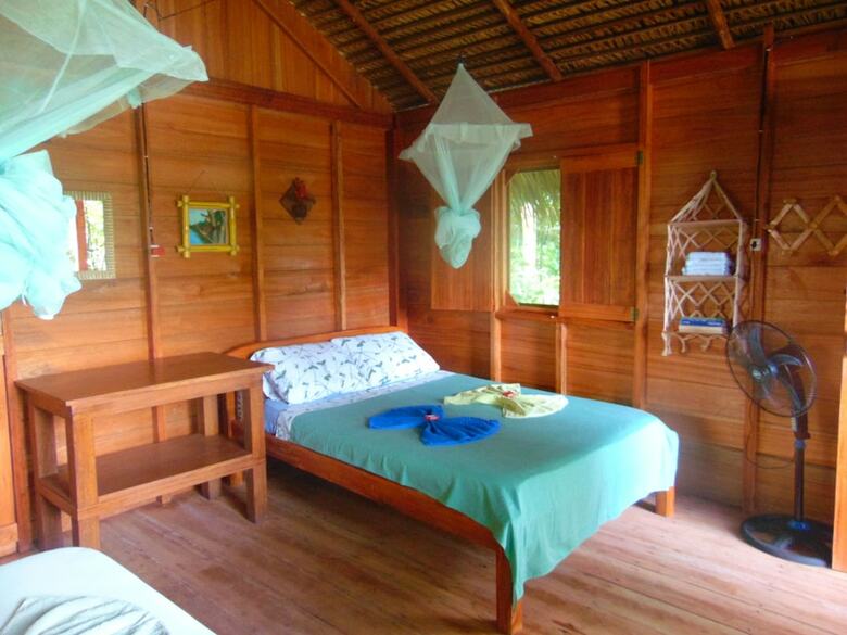 Hotel Dolphin Lodge