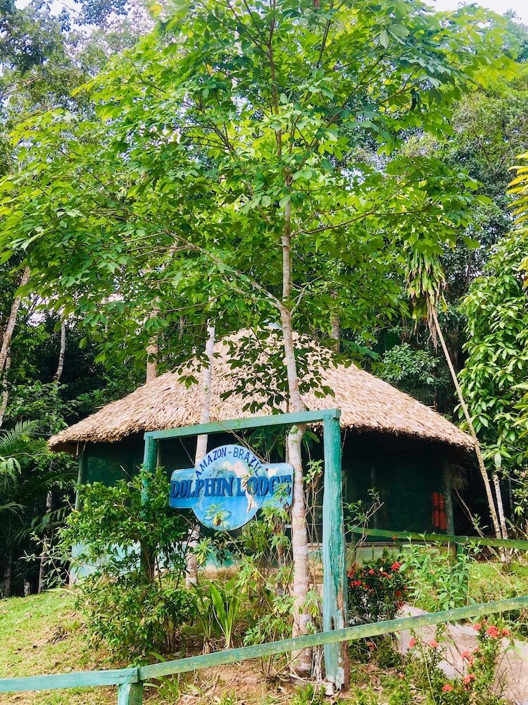 Hotel Dolphin Lodge
