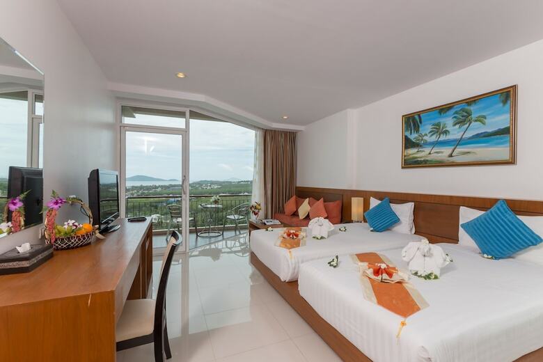 Hotel The View Rawada Resort & Spa