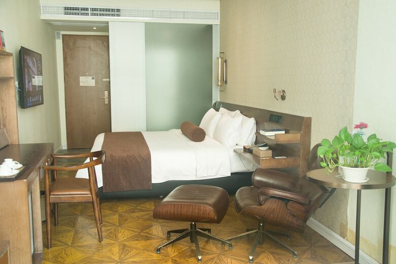 Hotel James Joyce Coffetel (Tianhebei)