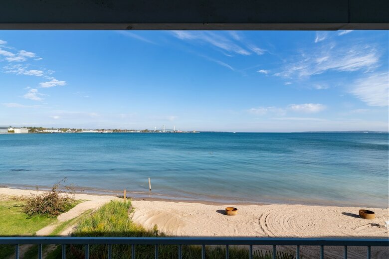 Clearwater Lakeshore Motel