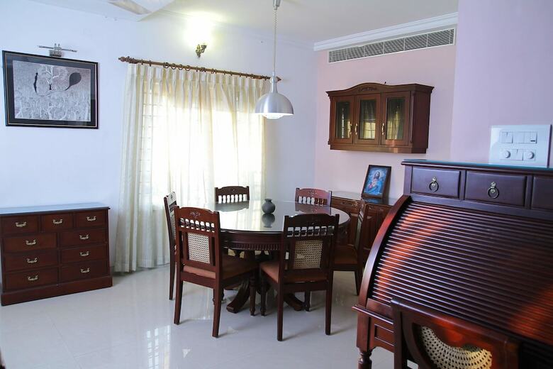 Fort Beach Service Apartment