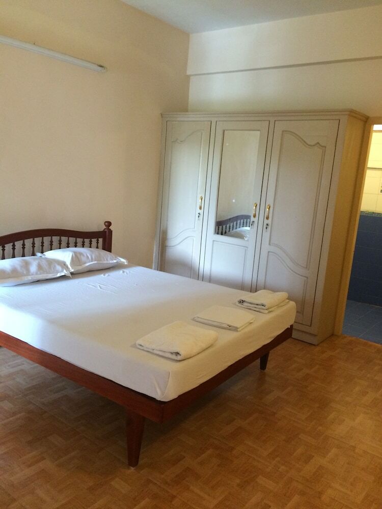 Fort Beach Service Apartment