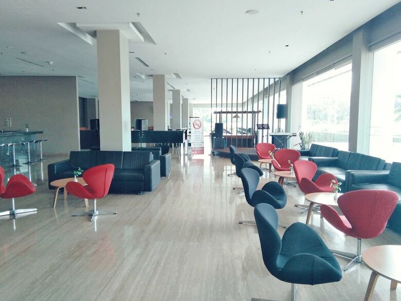 Hotel Grand Zuri Lahat