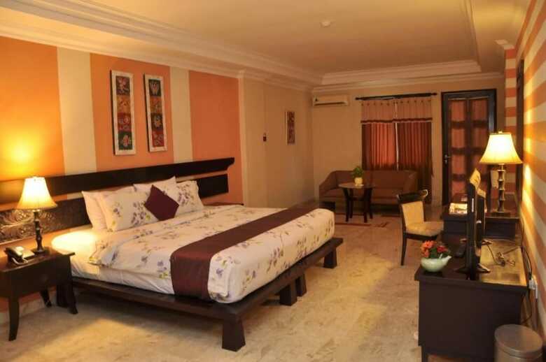 Royal Tretes View Hotel & Convention