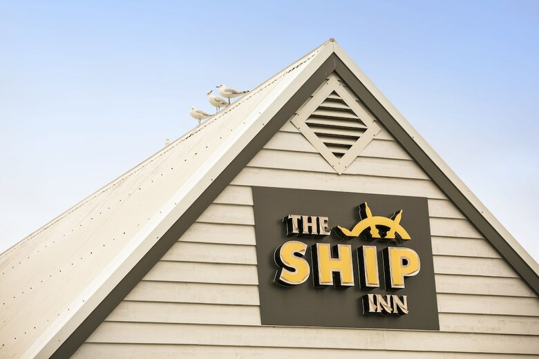 Hotel Nightcap At The Ship Inn