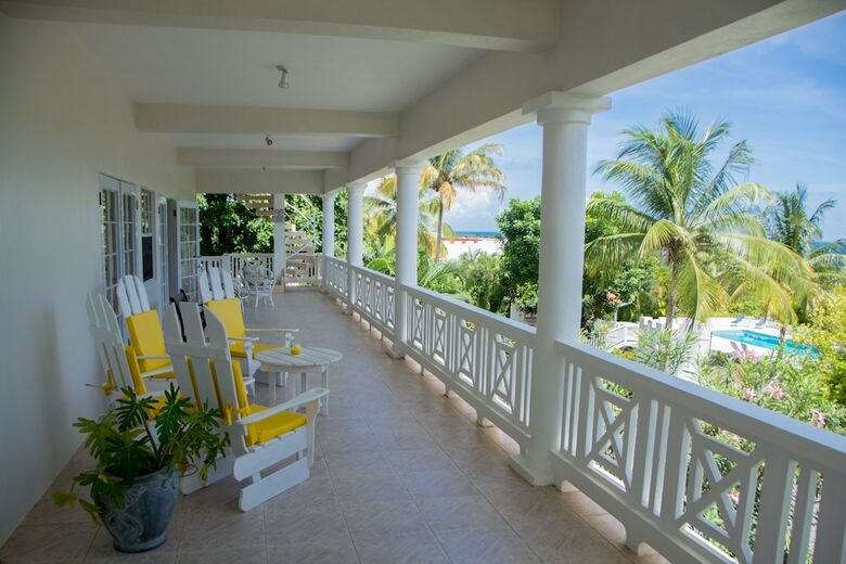 Villa Castles In Paradise