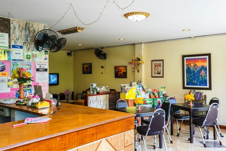 Hotel The Britannia Chiang Mai