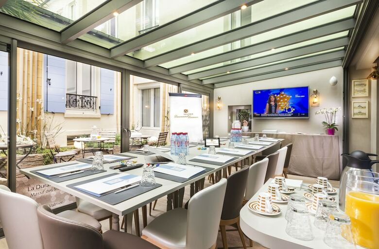 Hotel H�tel Daumesnil - Vincennes