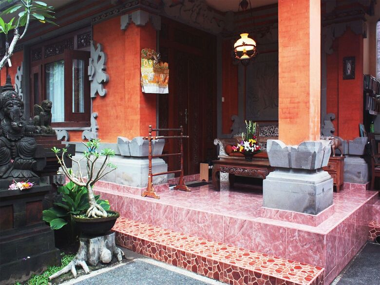 Hotel Teba House