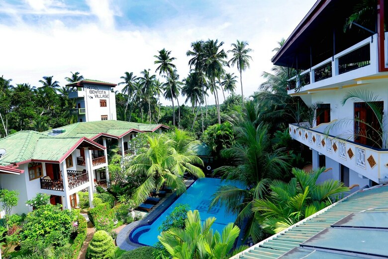Hotel Bentota Village