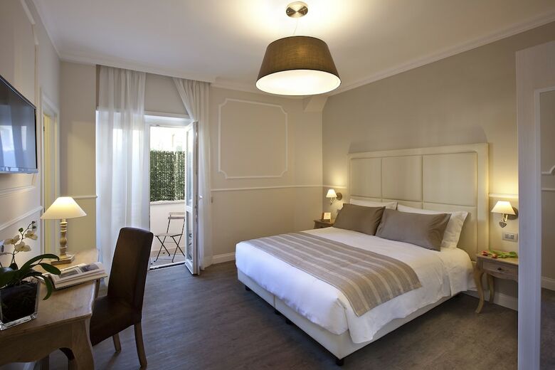 Hotel Seven Suites