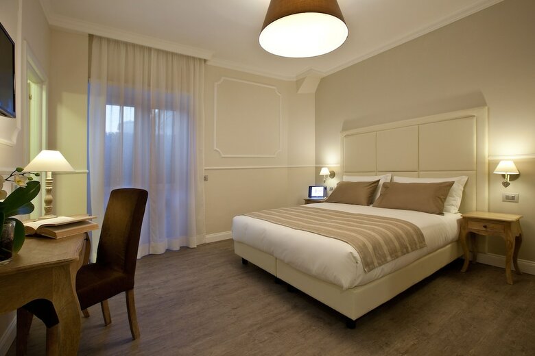 Hotel Seven Suites