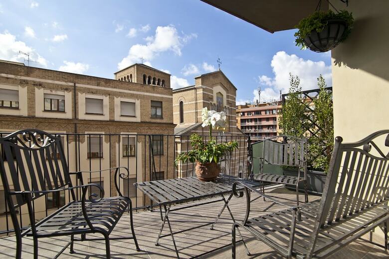Hotel Seven Suites