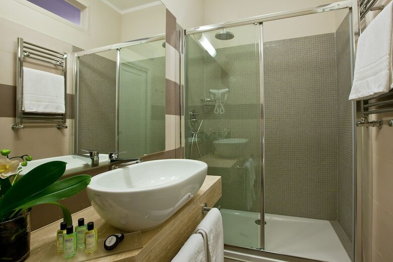 Hotel Seven Suites