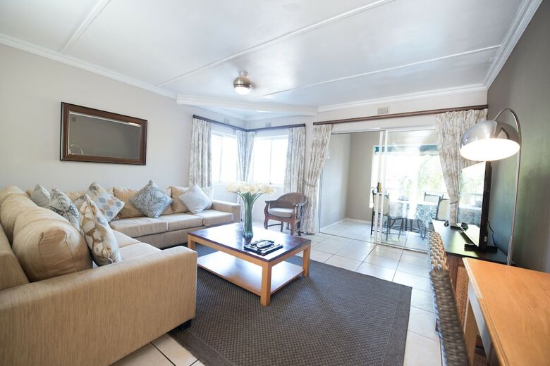 Apartamentos First Group Lake View Cabanas
