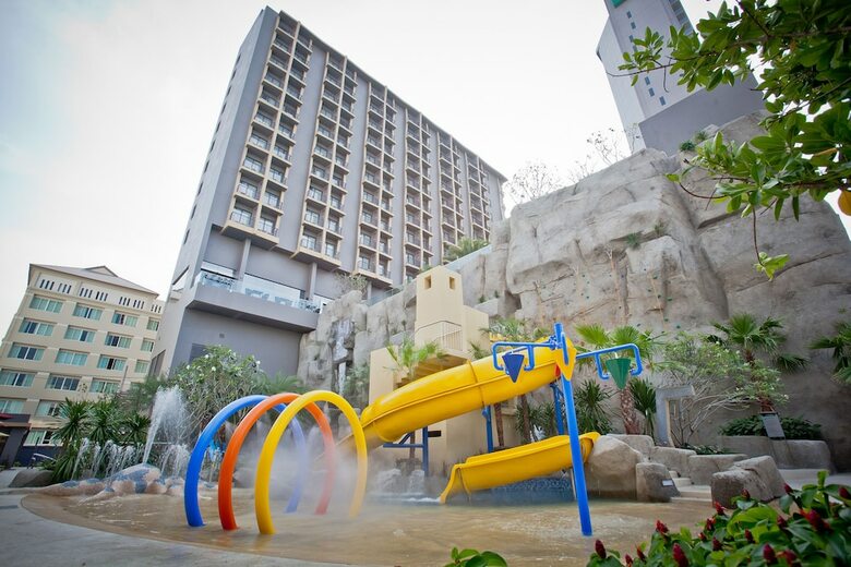 Hotel Mercure Pattaya Ocean Resort