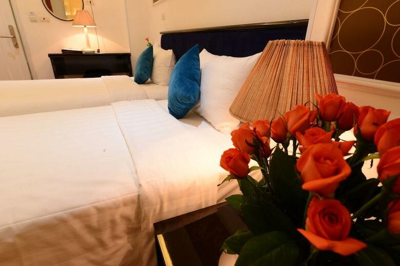Golden Sun Palace Hotel