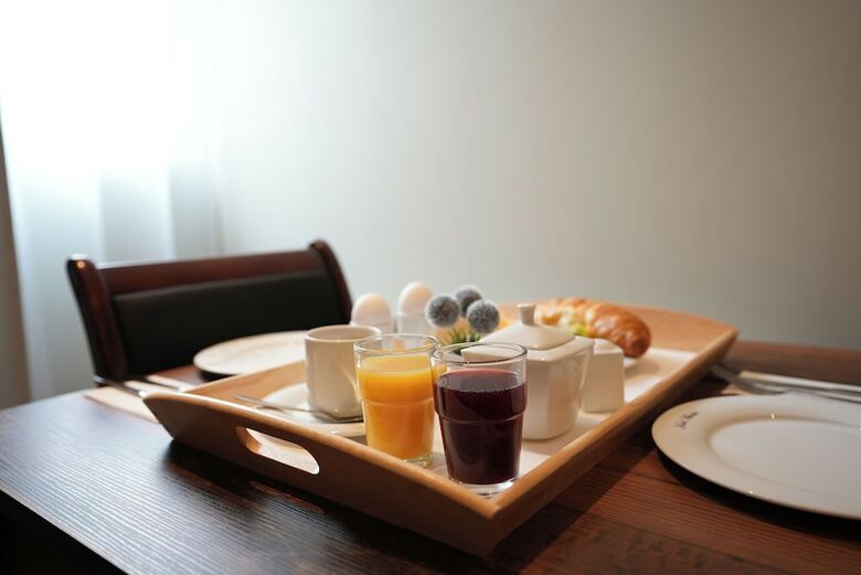 Hotel Attach�