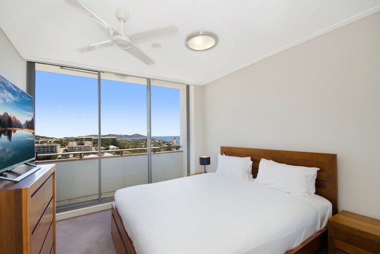 Direct Hotels ? Dalgety Apartments
