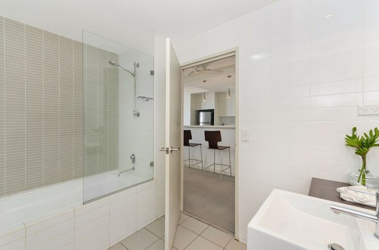 Direct Hotels ? Dalgety Apartments