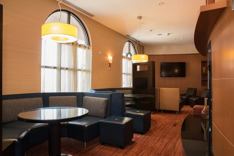 Hotel Courtyard By Marriott Springfield Downtown