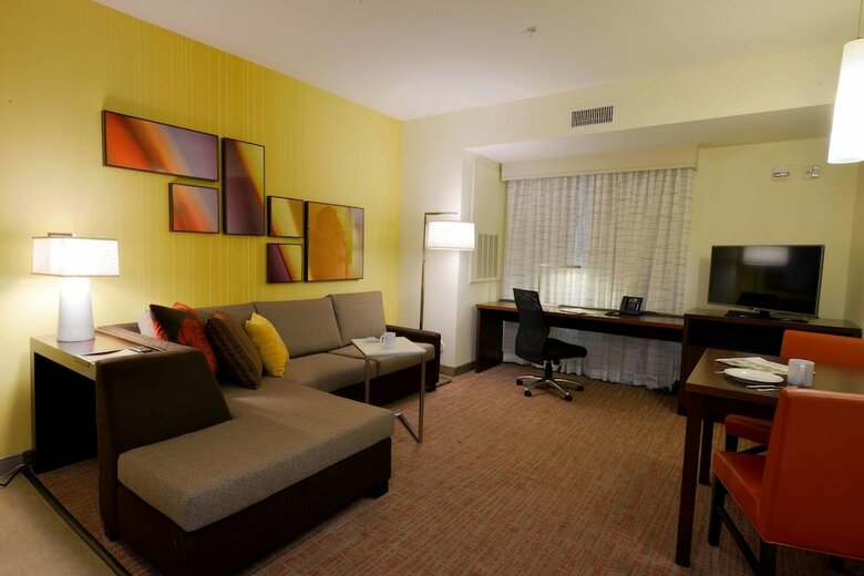 Hotel Residence Inn By Marriott Omaha Aksarben Village