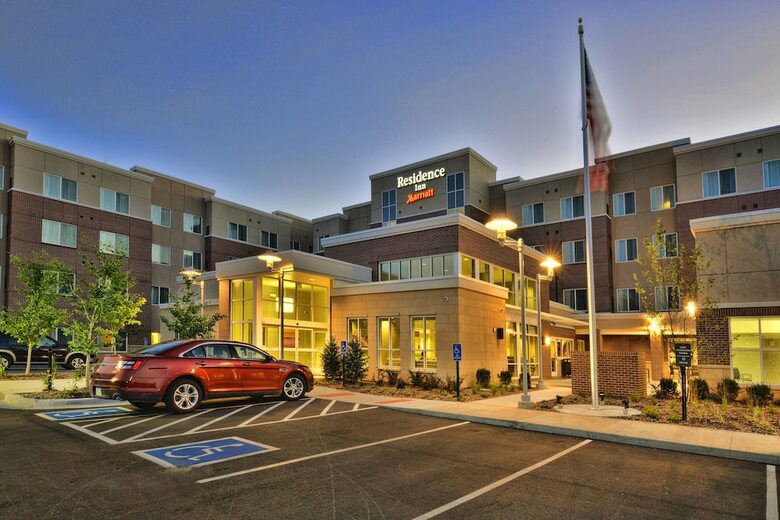 Hotel Residence Inn By Marriott Omaha Aksarben Village