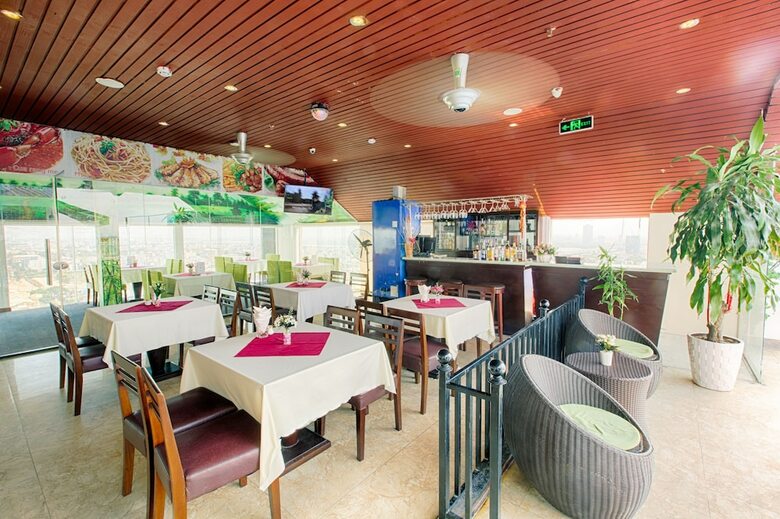 King's Finger Hotel