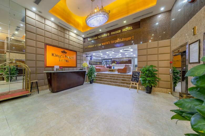King's Finger Hotel