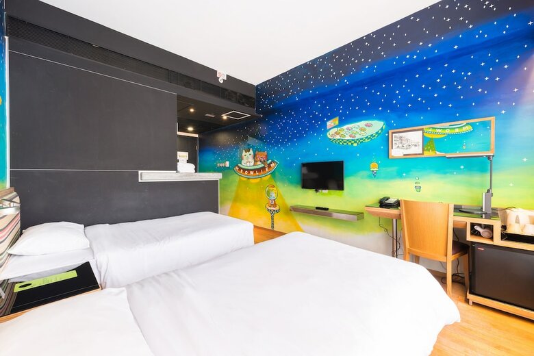 Hotel Y Loft Youth Square