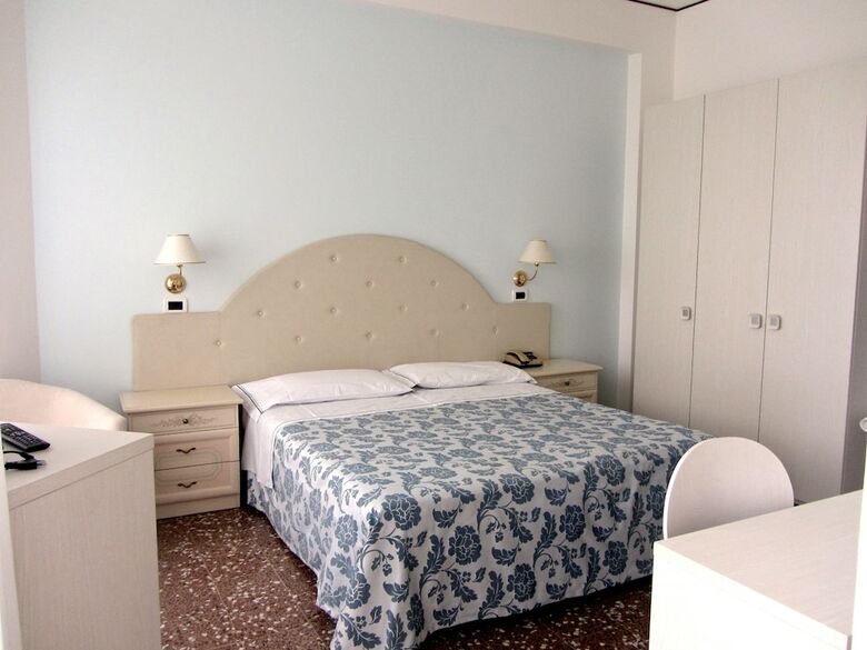 Hotel Carlton Beach