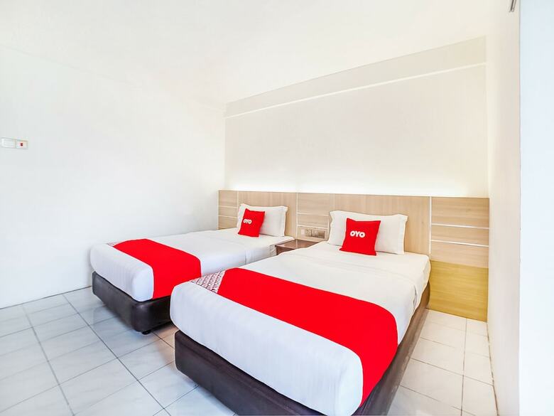 Hotel Oyo 43970 Palace Inn