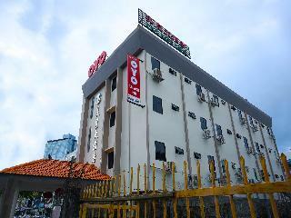 Hotel Oyo 43970 Palace Inn