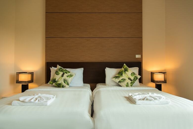 Hotel Phuket Jula Place