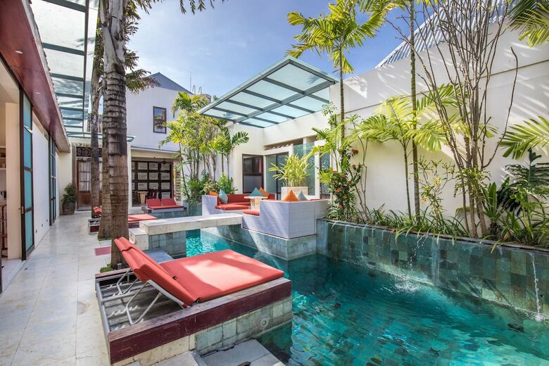 Hotel Bali Ginger Suites And Villa