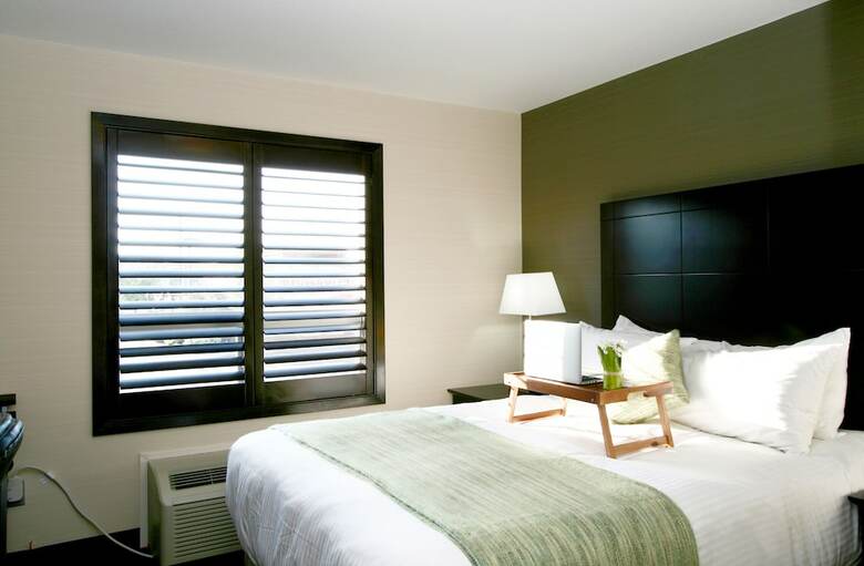 Hotel Foxwood Inn & Suites